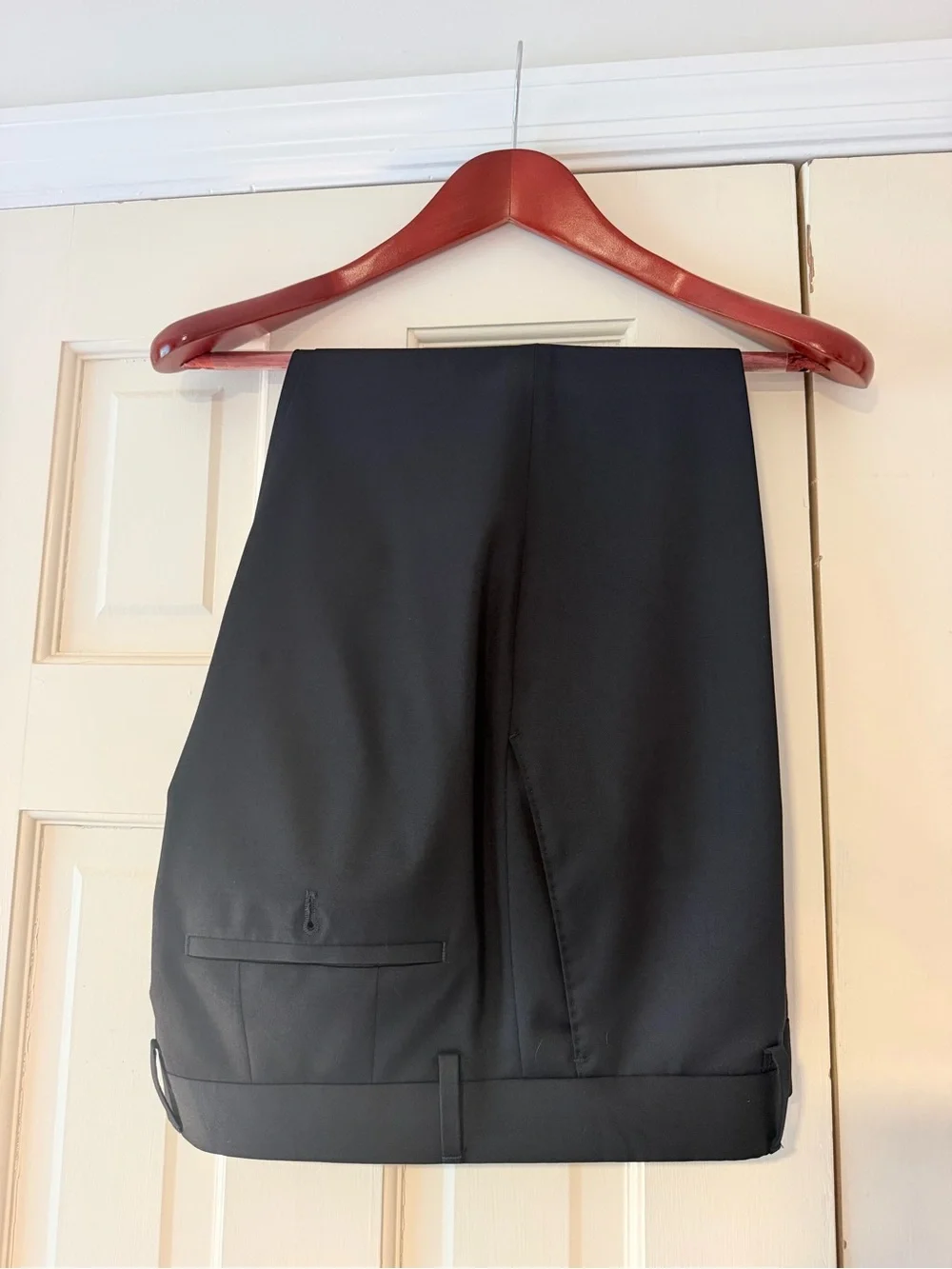 BOSS by Hugo Boss Black 2-Piece Wool Suit Men’s 38R 36x30 Classic Fit
